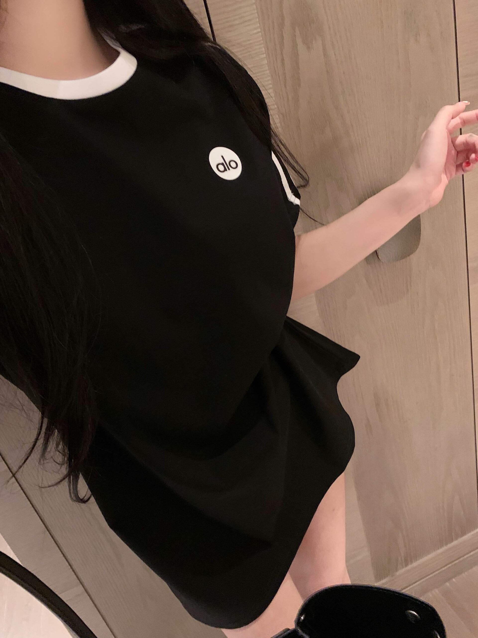 Alo Tee - Image 3