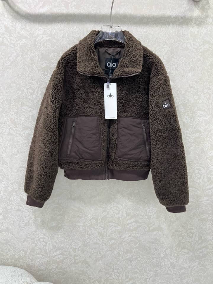 Alo Teddy jacket - Image 2
