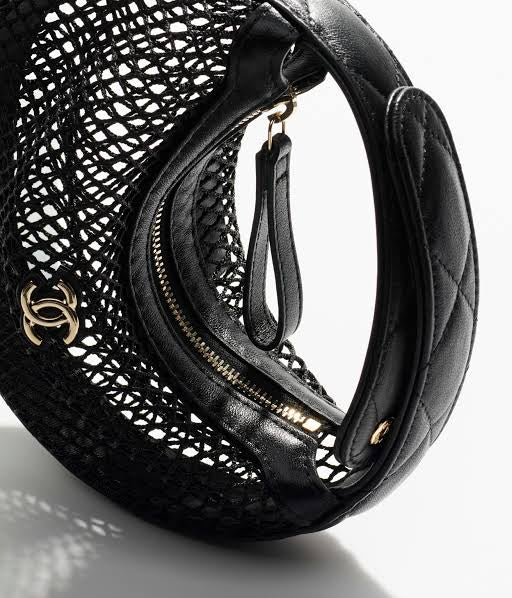 Chanel Mesh pouch - Image 3