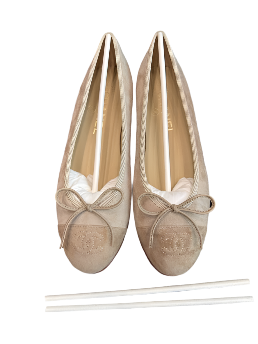 Chanel Suede Ballet - Image 4