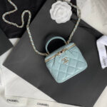 Chanel Mini Vanity - Image 7