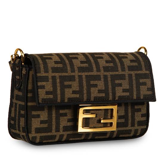 Fendi Baguette - Image 2