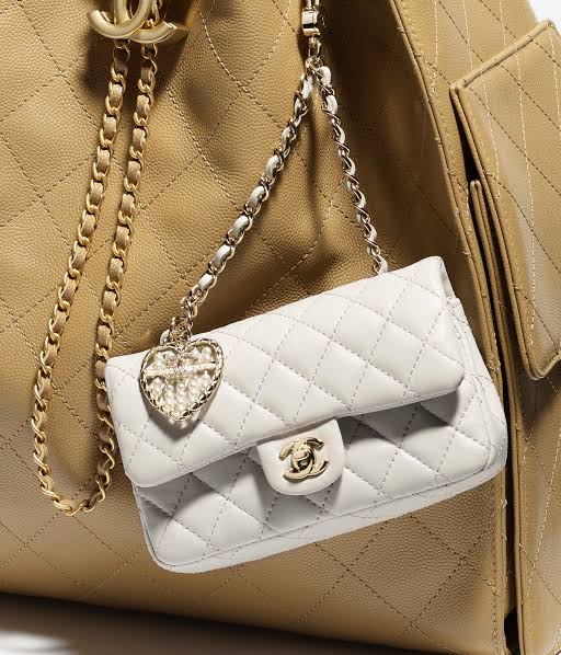 Chanel Mini - Image 4