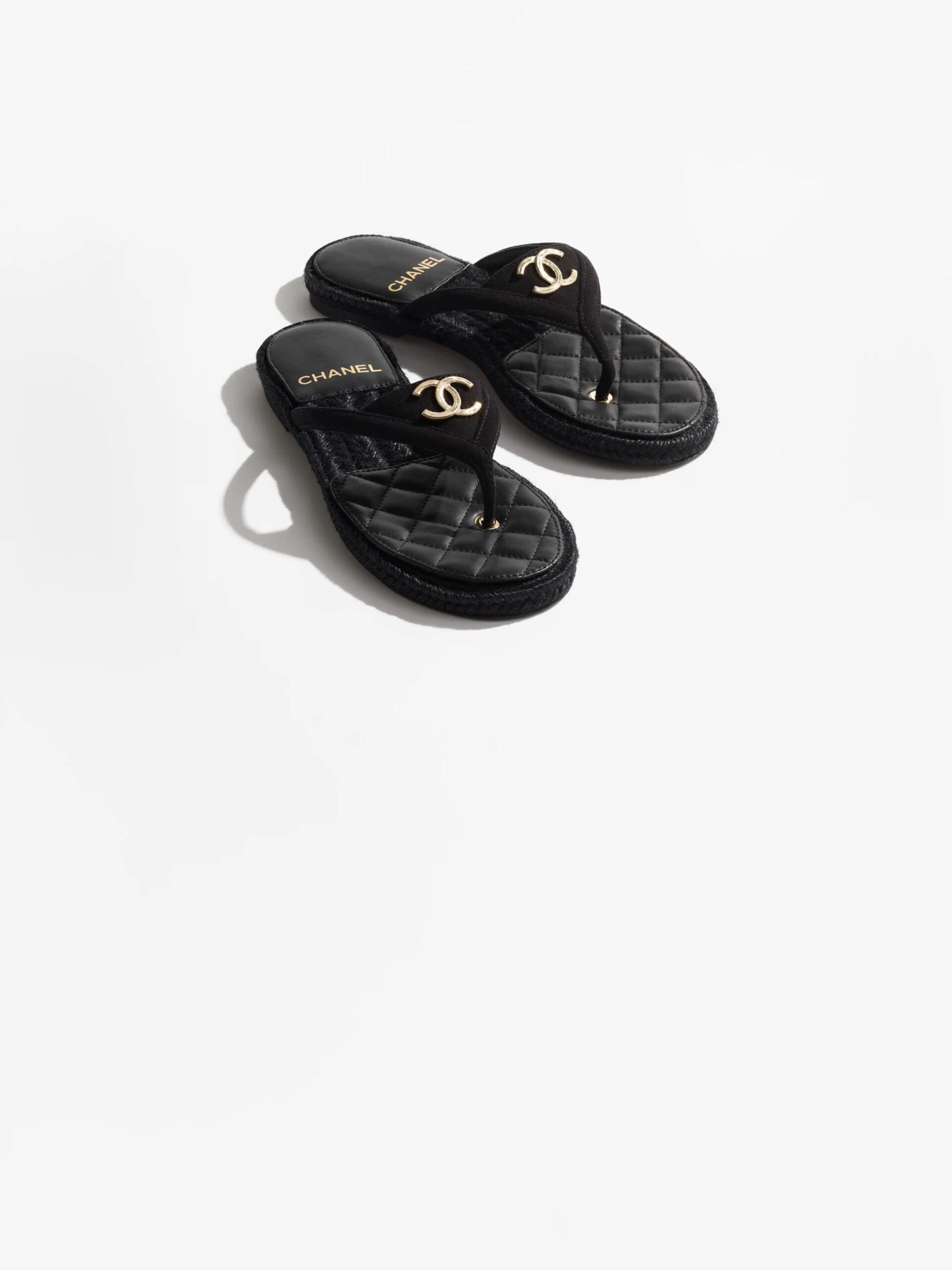 Chanel slides - Image 2