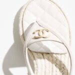 Chanel slides - Image 3